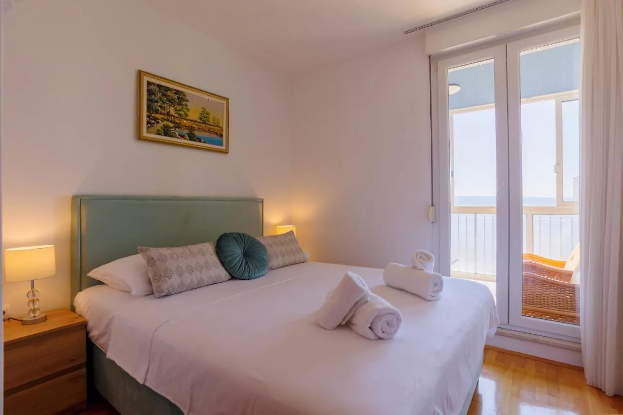Seaview Znjan Apartment Split Croatia
